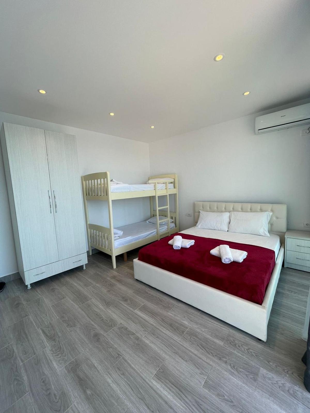 Panorama Sea View Apartments Vlorë 外观 照片