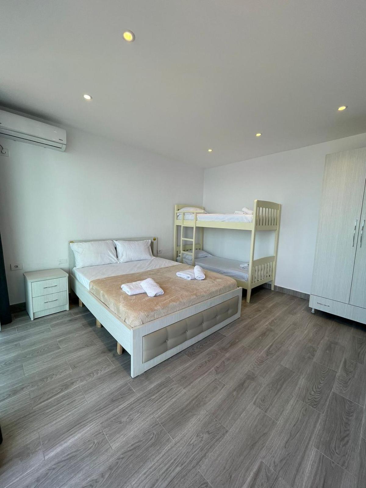 Panorama Sea View Apartments Vlorë 外观 照片
